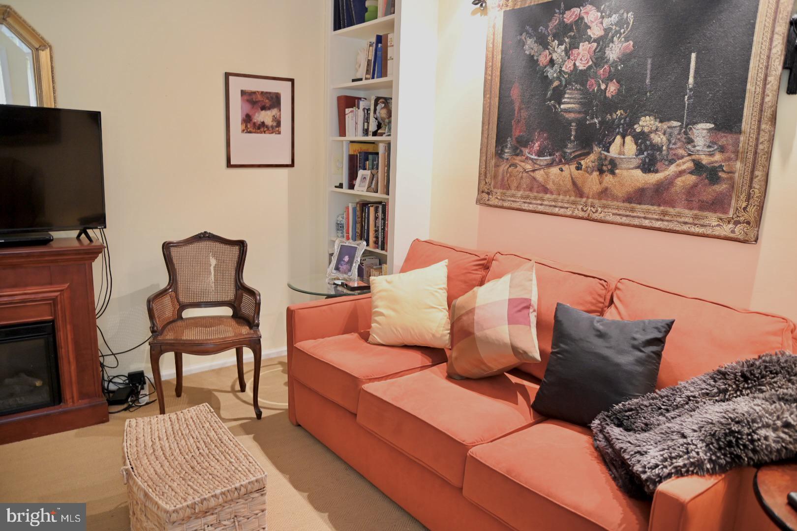 CENTENNIAL STATION - Residential