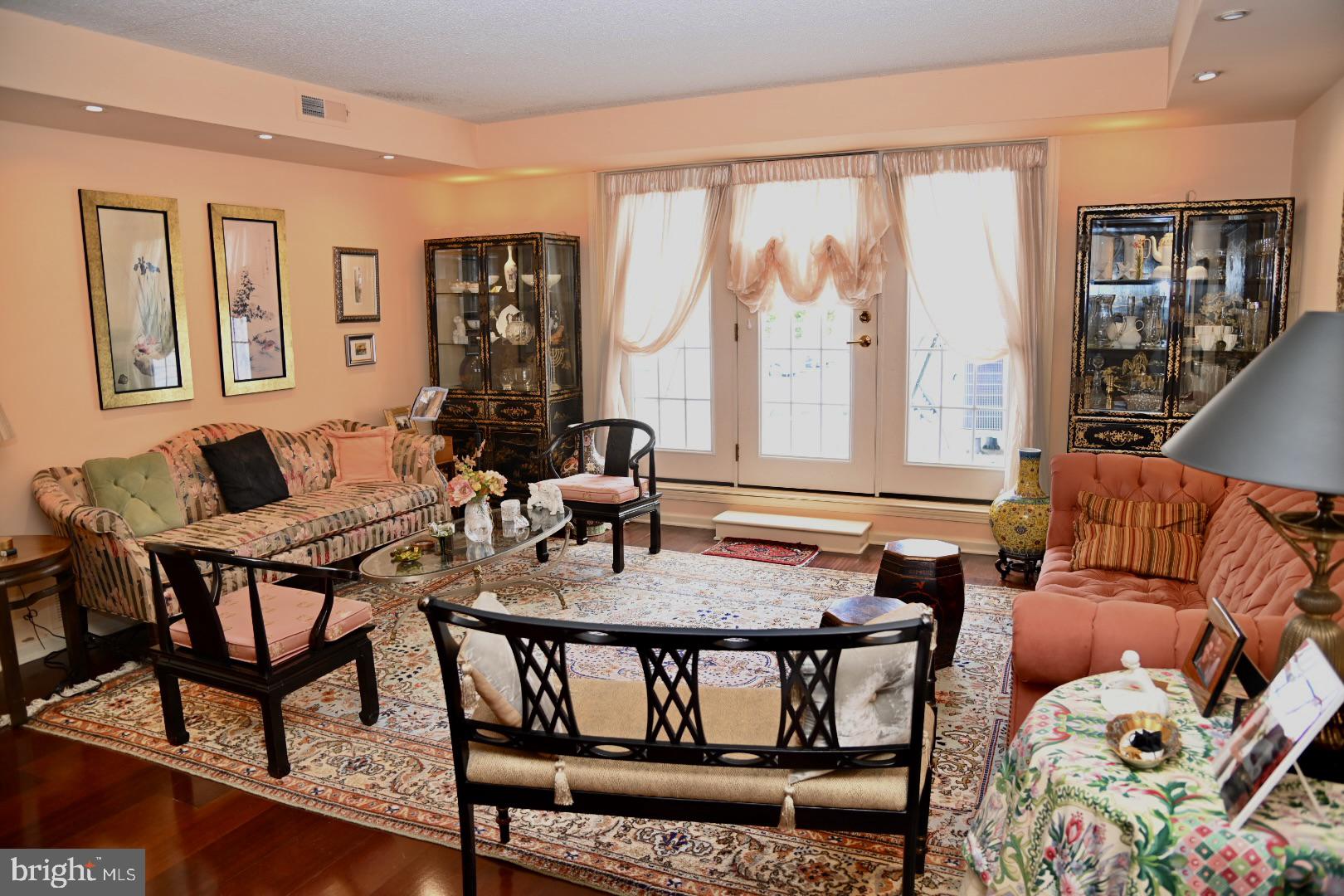 CENTENNIAL STATION - Residential