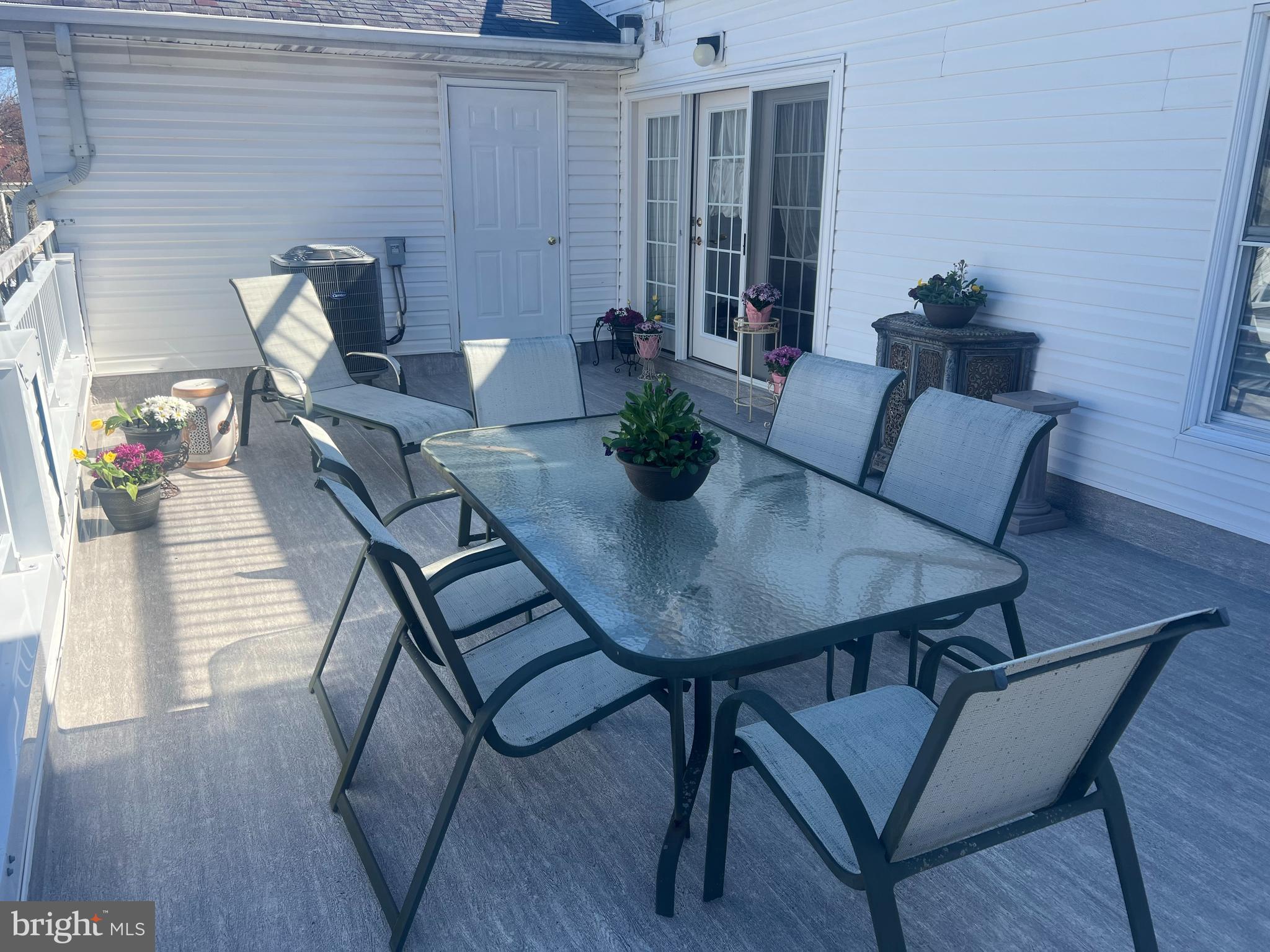 CENTENNIAL STATION - Residential