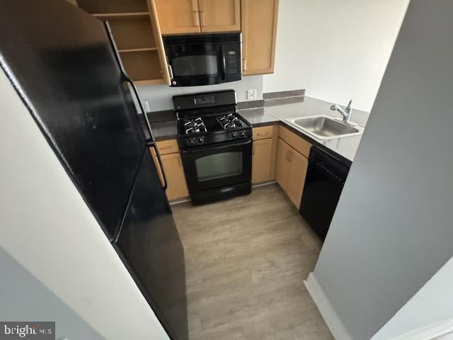 800 4TH STREET SW N-703