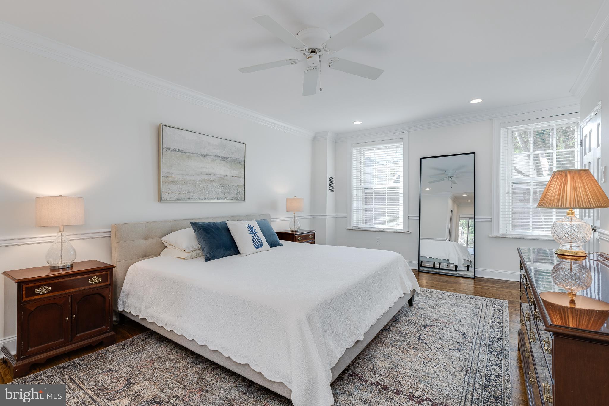 SOCIETY HILL - Residential