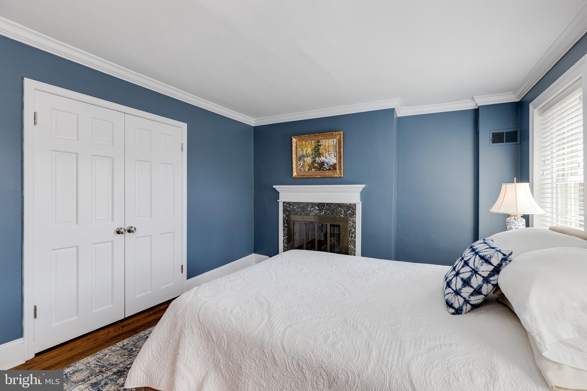 SOCIETY HILL - Residential