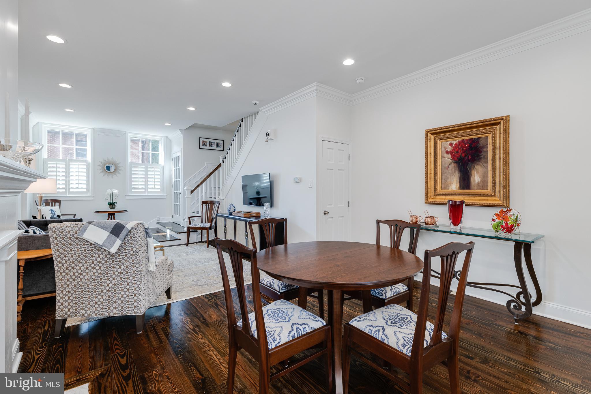 SOCIETY HILL - Residential