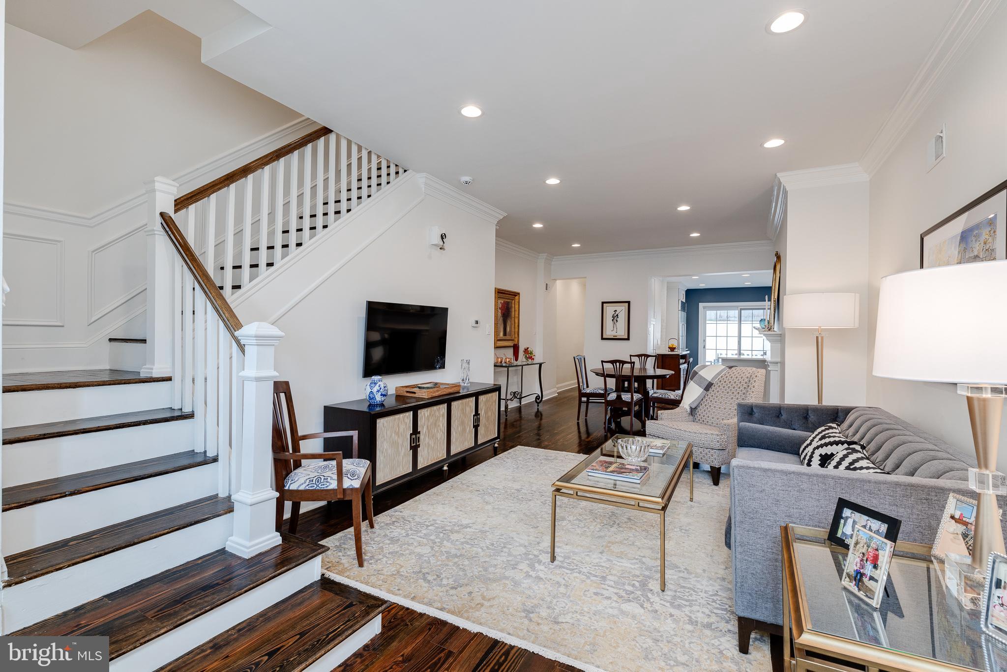 SOCIETY HILL - Residential