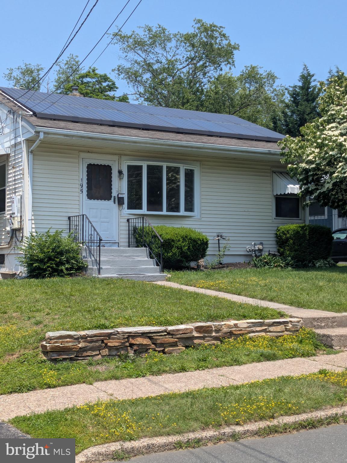 195 FRANKLYN ROAD