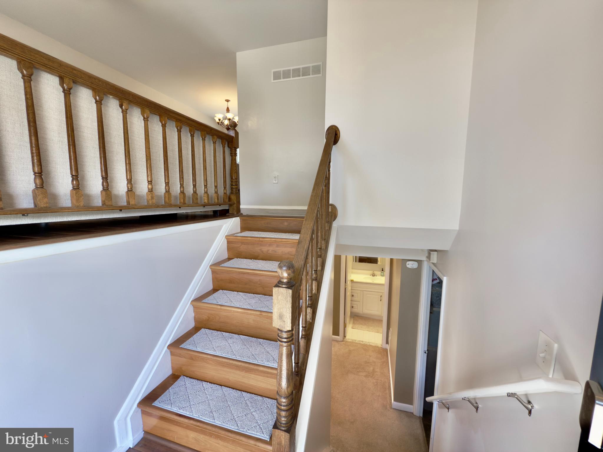 VALLEYWOOD - Residential