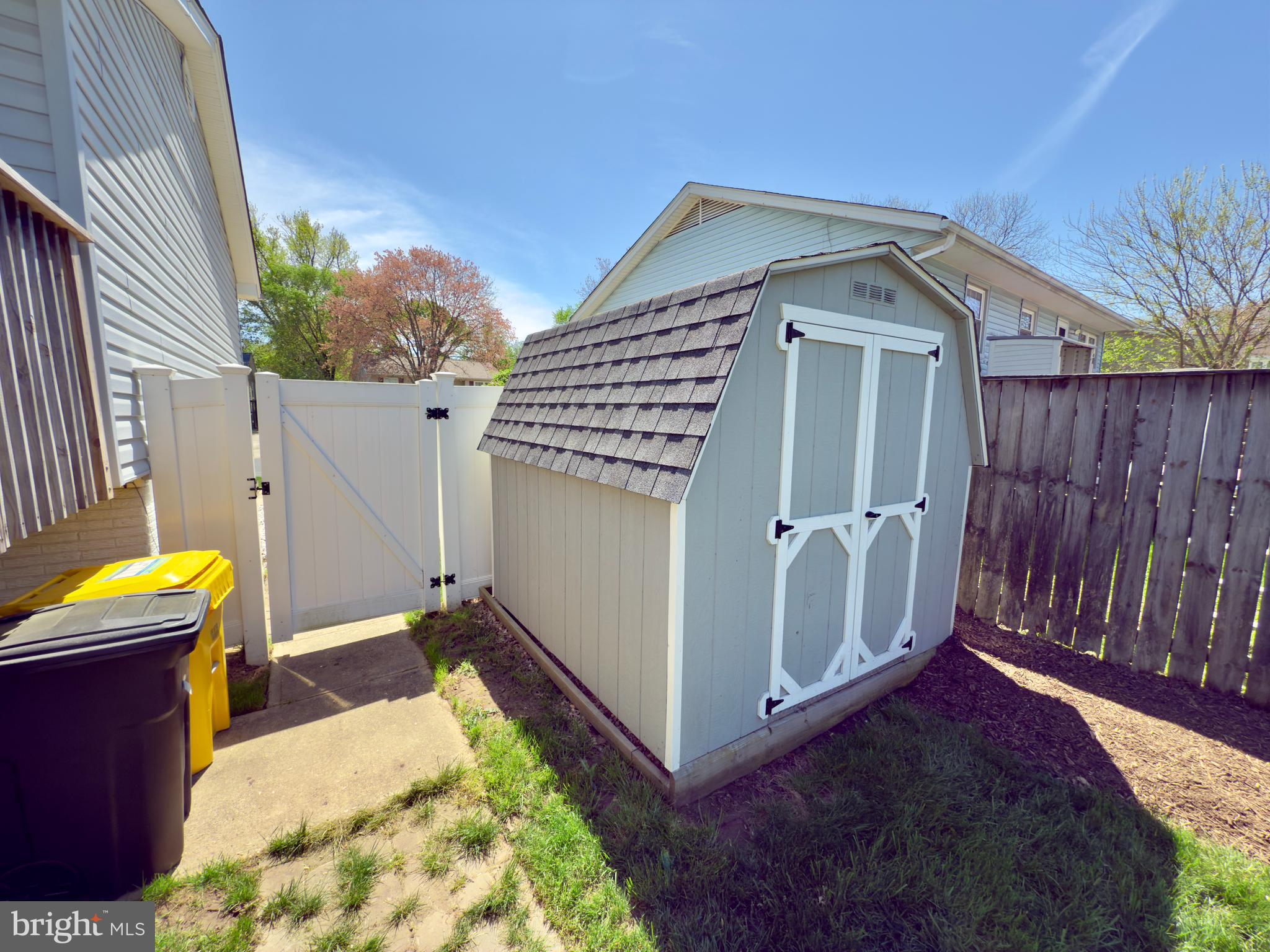 VALLEYWOOD - Residential