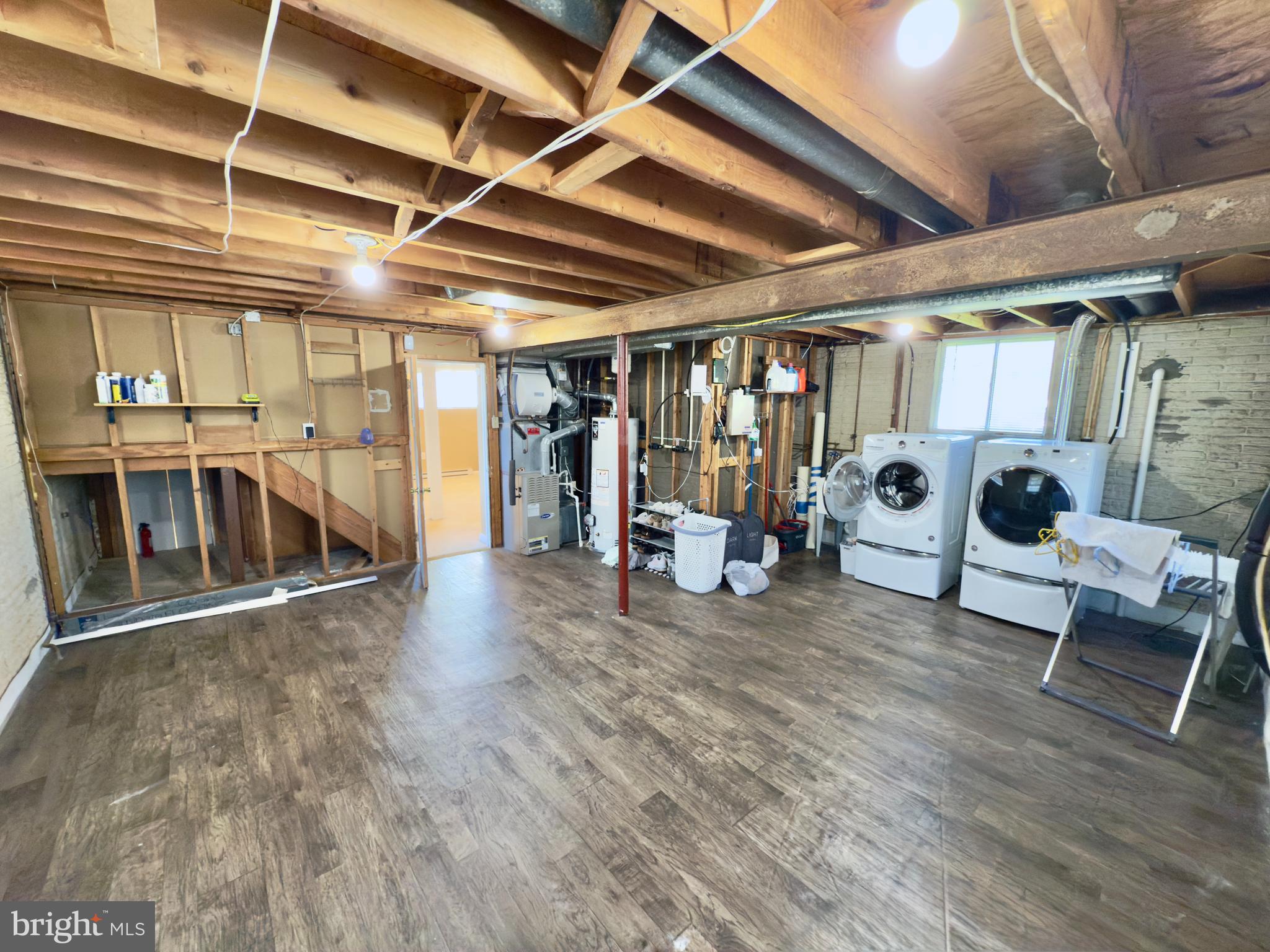 VALLEYWOOD - Residential