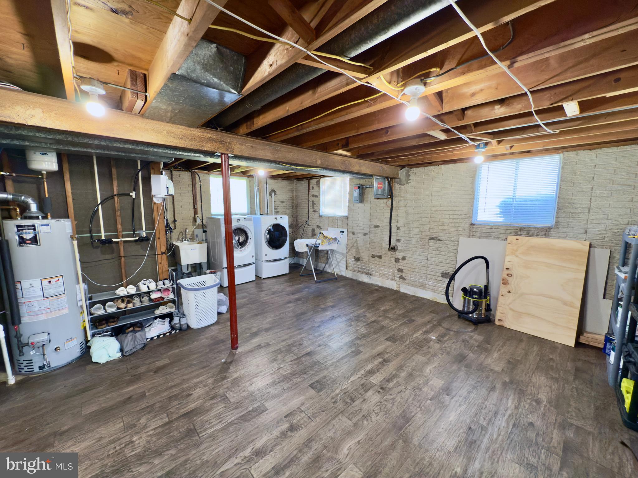 VALLEYWOOD - Residential