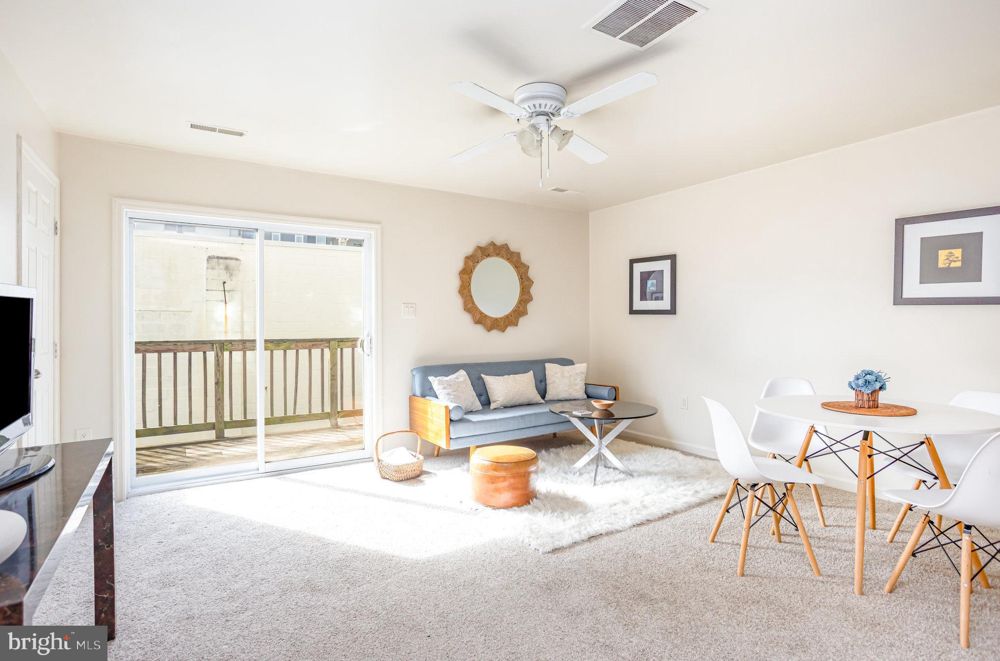 VILLAGES OF HOMELAND - Residential Lease