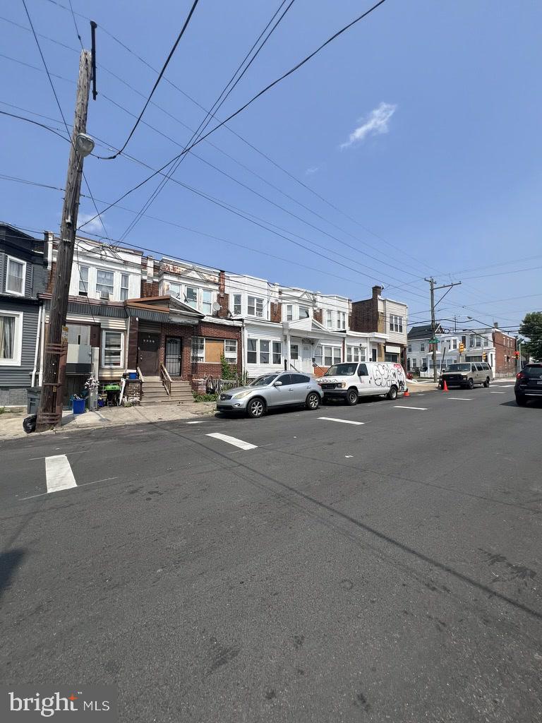 PHILADELPHIA (SOUTHWEST) - Residential