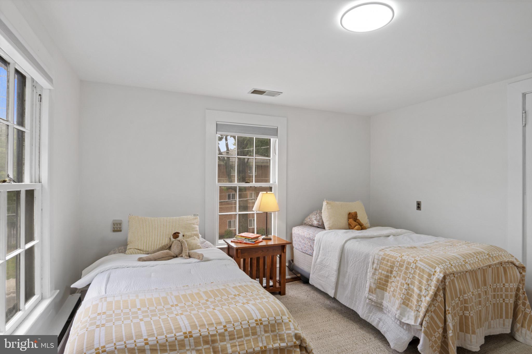 DEL RAY - Residential