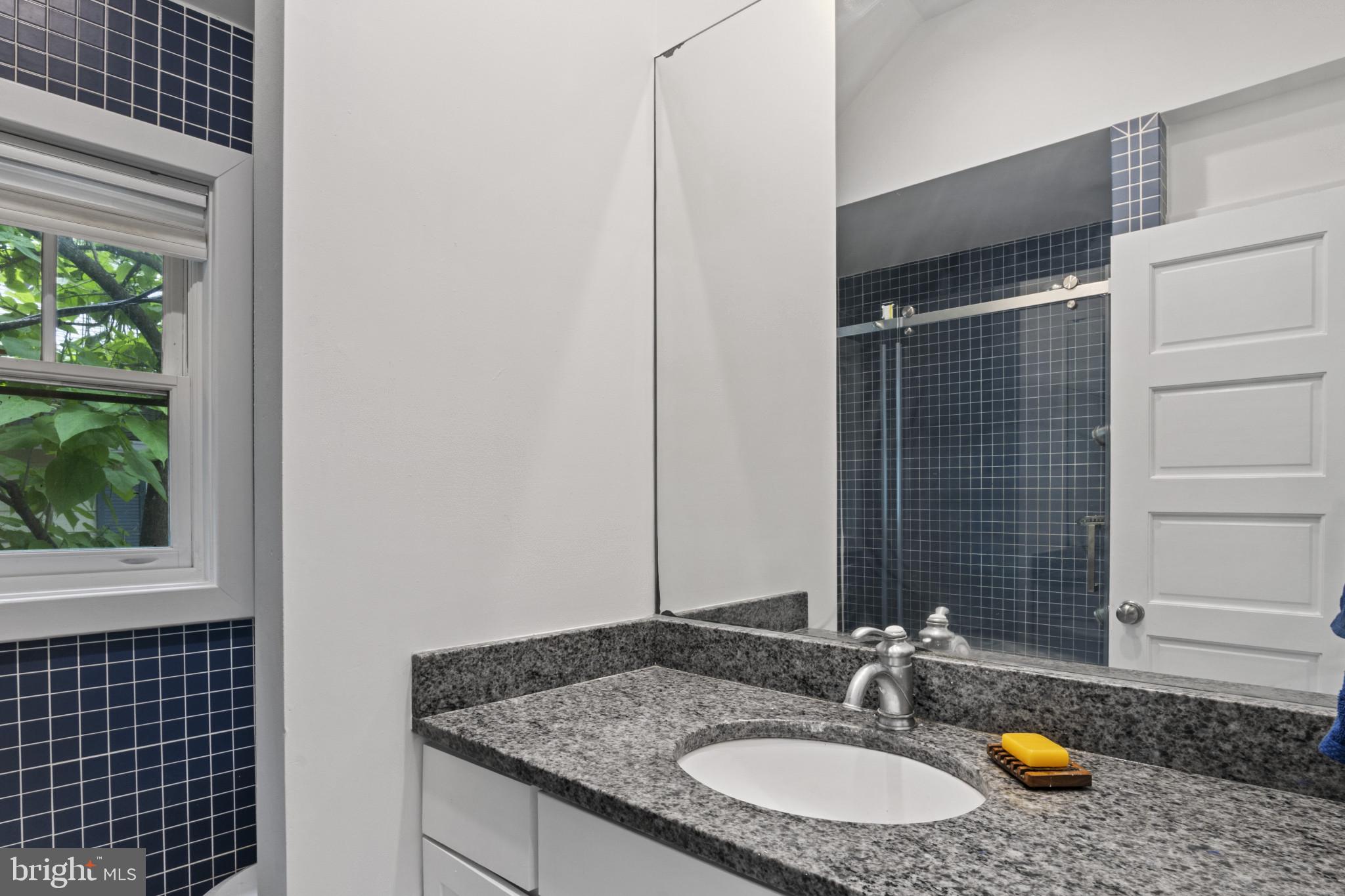 DEL RAY - Residential