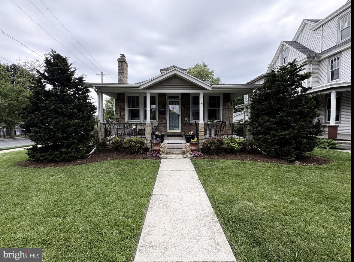 2903 MARKET STREET