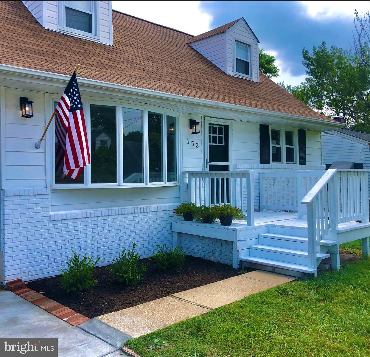 BACK ON THE MARKET - CONTRACT FELL THROUGH. DON'T MISS YOUR SECOND CHANCE AT OWNING THIS AMAZING HOME!
Beautifully updated 4 bedroom, 3 bathroom Cape Cod close to brand new school, shopping and dining! This house boasts refinished hardwood floors, quartz countertops, new soft-close cabinets and brand new stainless steel appliances. Roof less than 3 years old. Large bedroom on the first floor with huge walk-in closet, two bedrooms upstairs and a bathroom on every level. Covered carport with brand new driveway. Fenced in back yard with deck and new glass sliding doors. This home is perfect for you, schedule your showing today to avoid missing out on this prime Anne Arundel County location!
**Schedule showings online. Contact seller directly with questions and to make an offer**