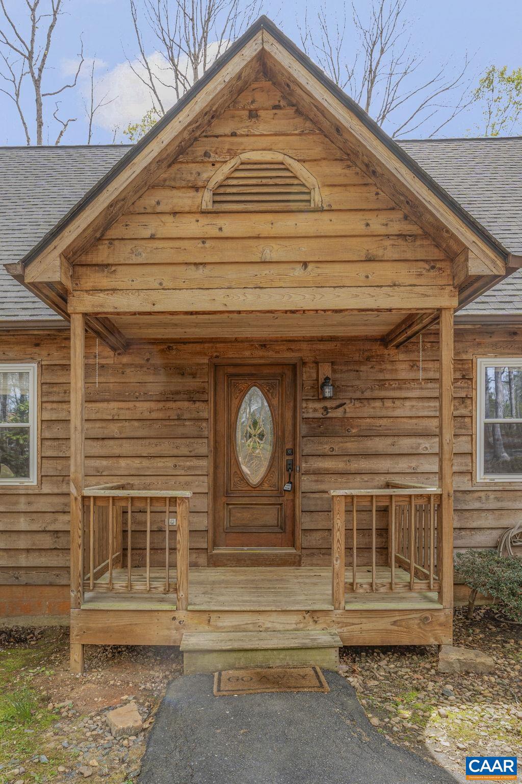 LAKE MONTICELLO - Residential