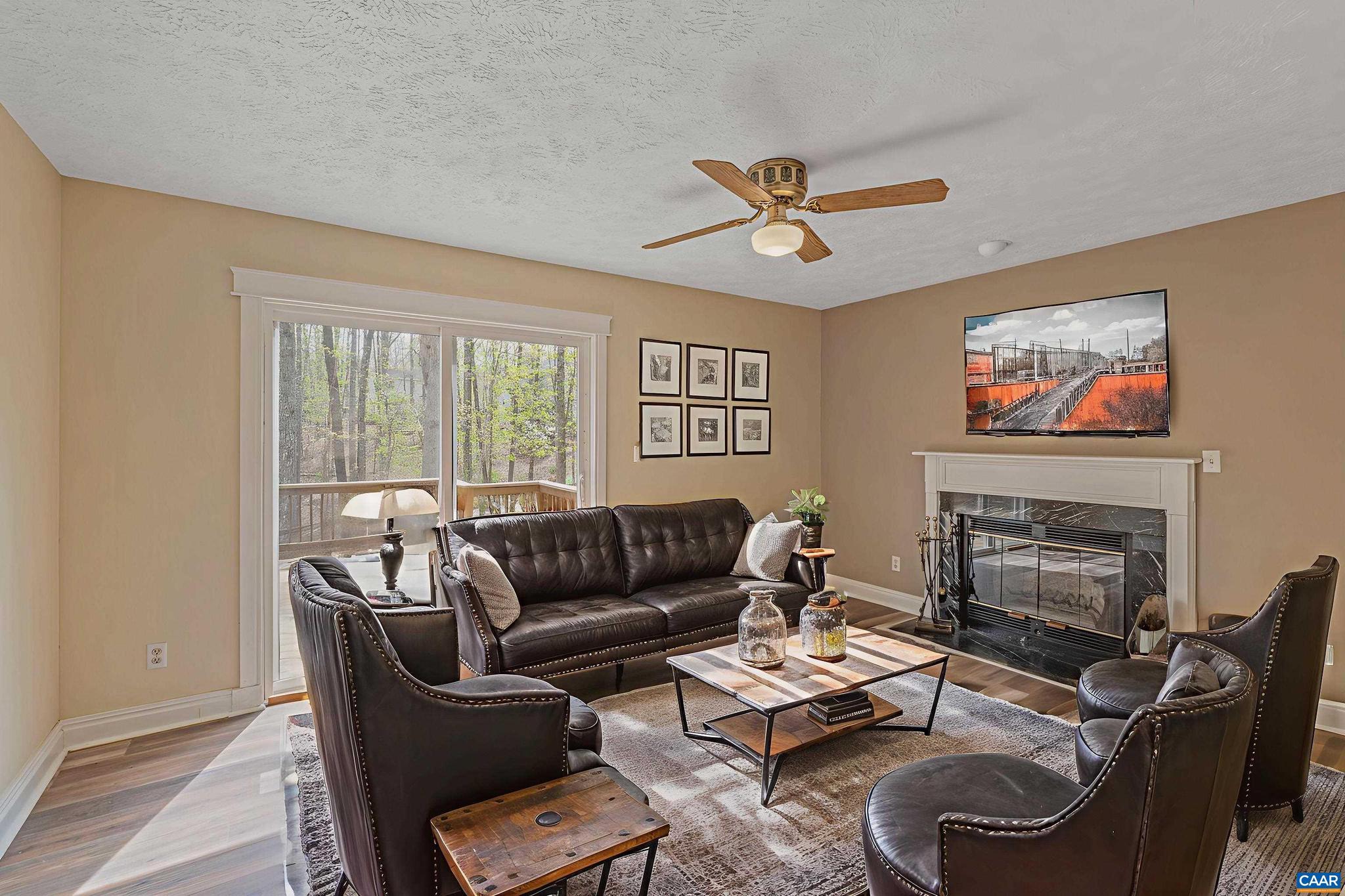 LAKE MONTICELLO - Residential