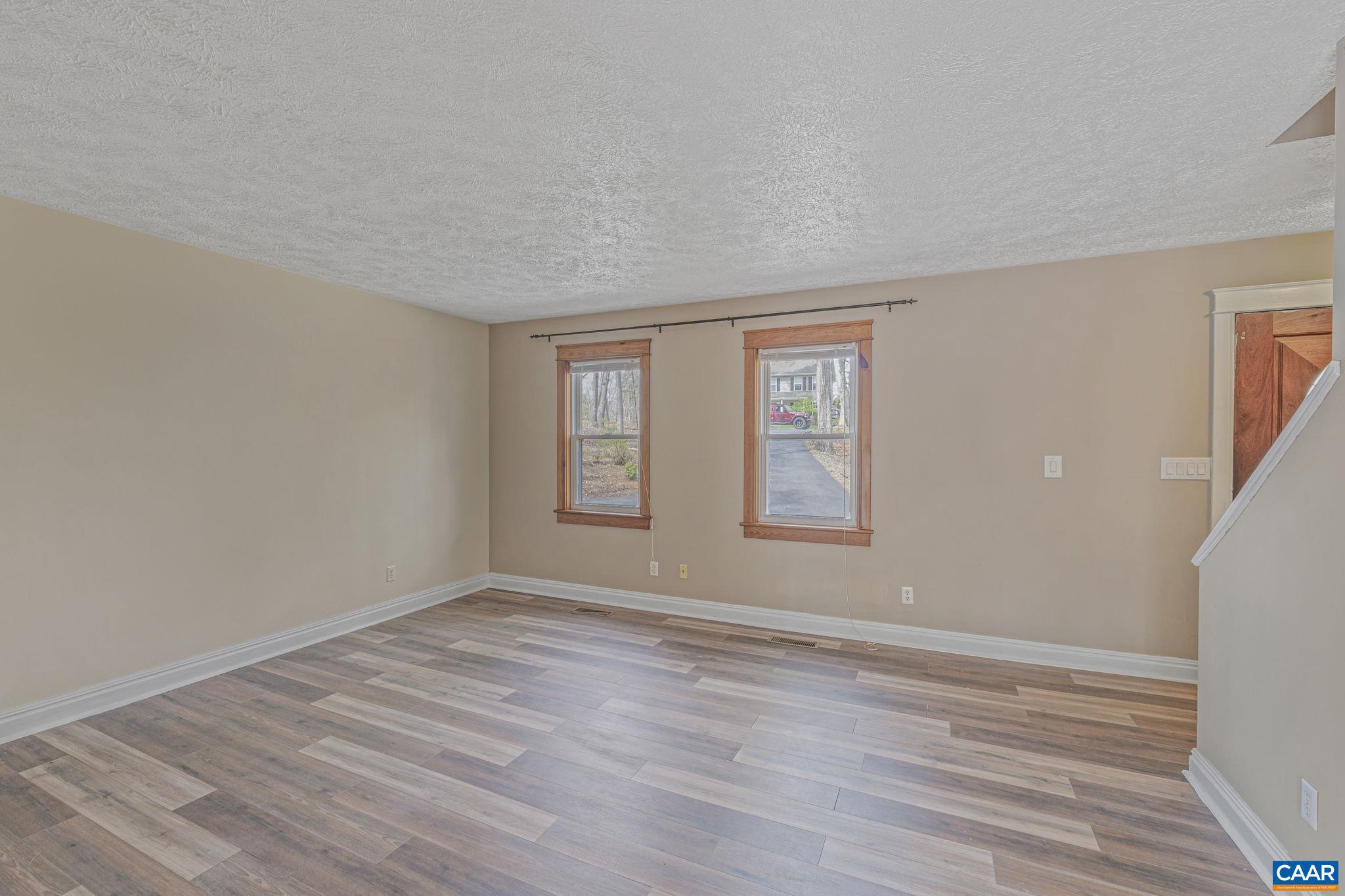 LAKE MONTICELLO - Residential