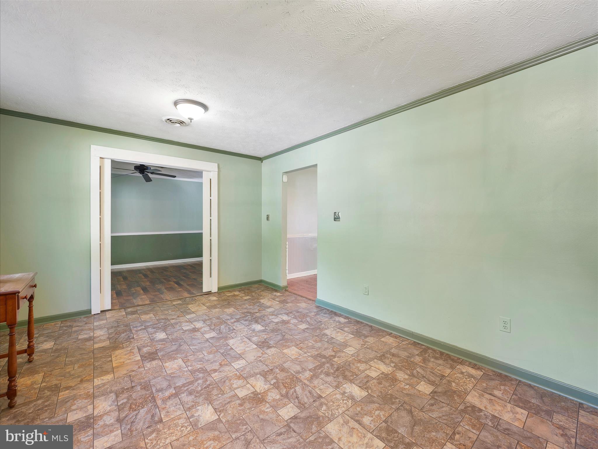 PIKEVIEW ACRES WEST - Residential