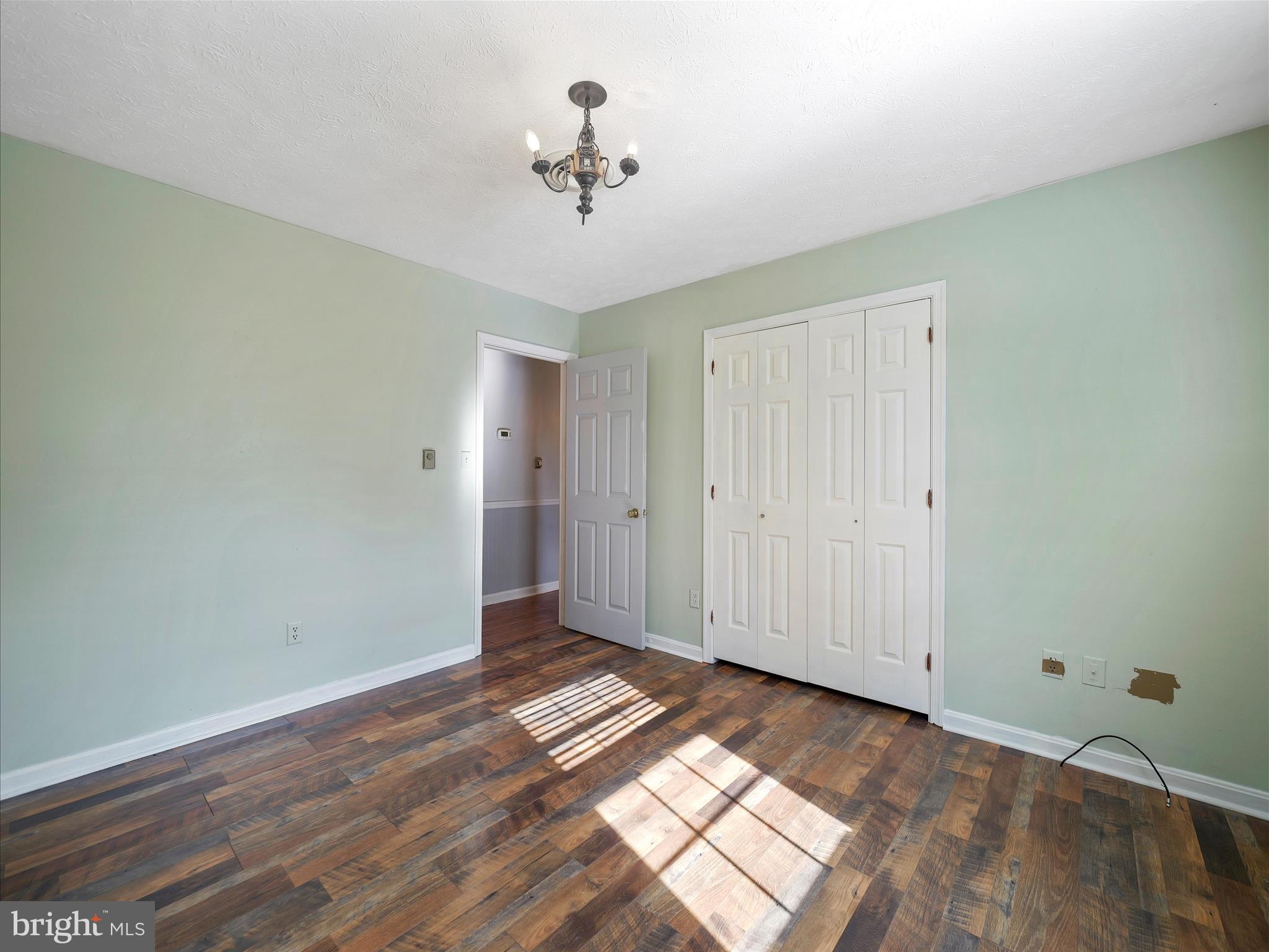 PIKEVIEW ACRES WEST - Residential