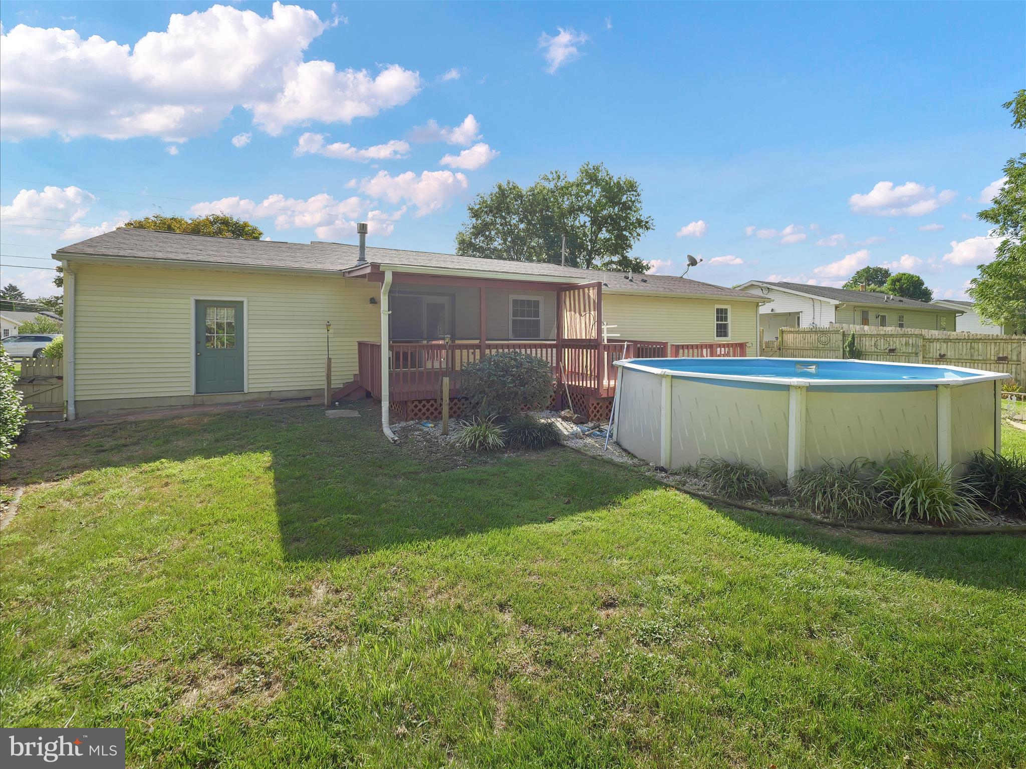 PIKEVIEW ACRES WEST - Residential