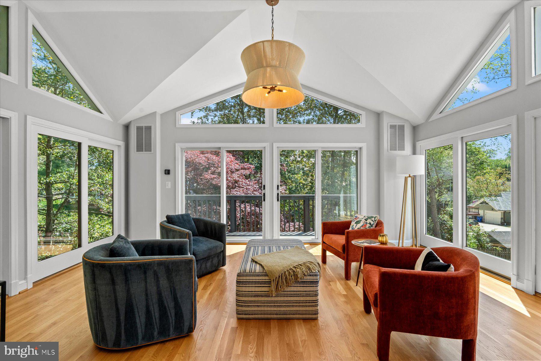 SUMNER - Residential