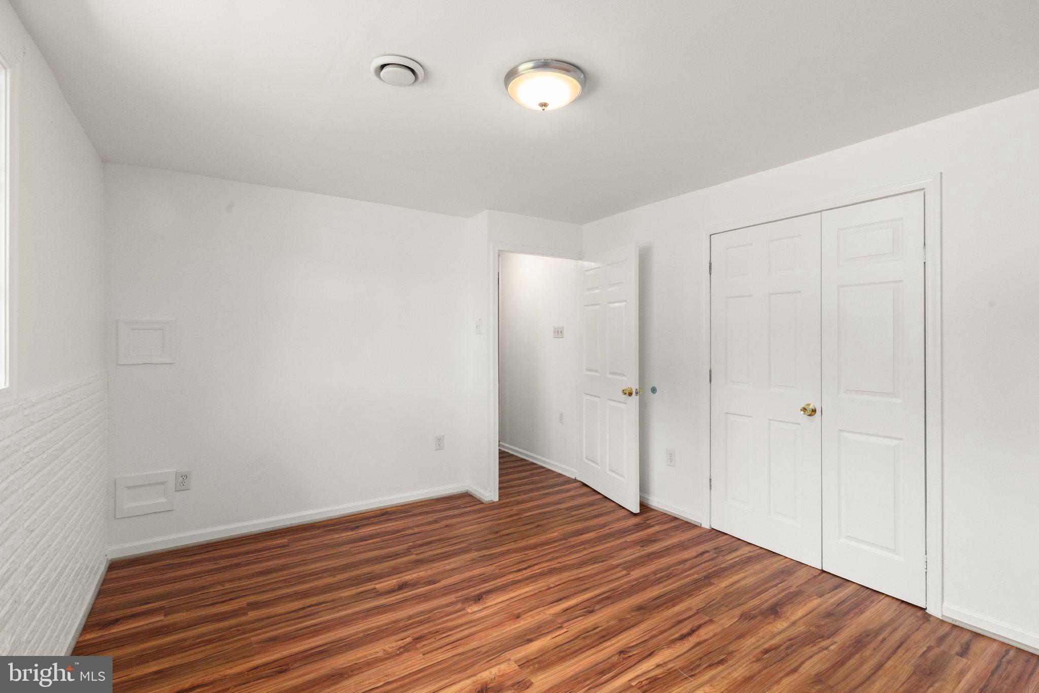 TIMBER GROVE - Residential