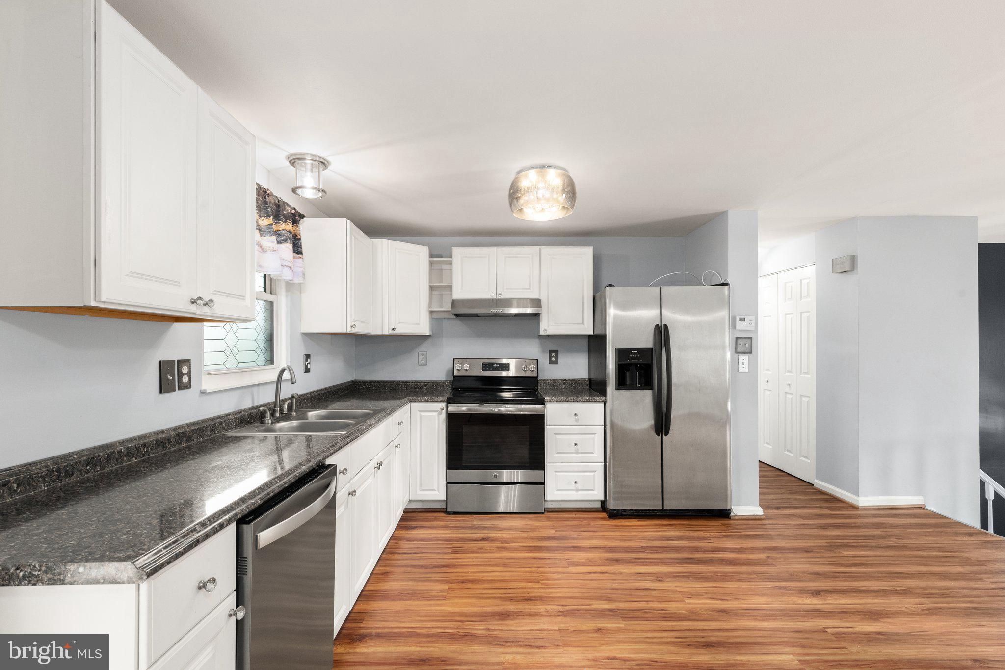 TIMBER GROVE - Residential