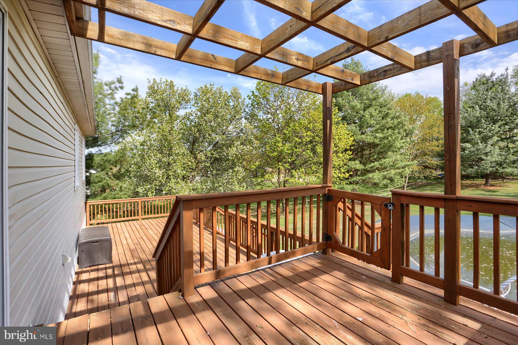 THE MEADOWS - Residential