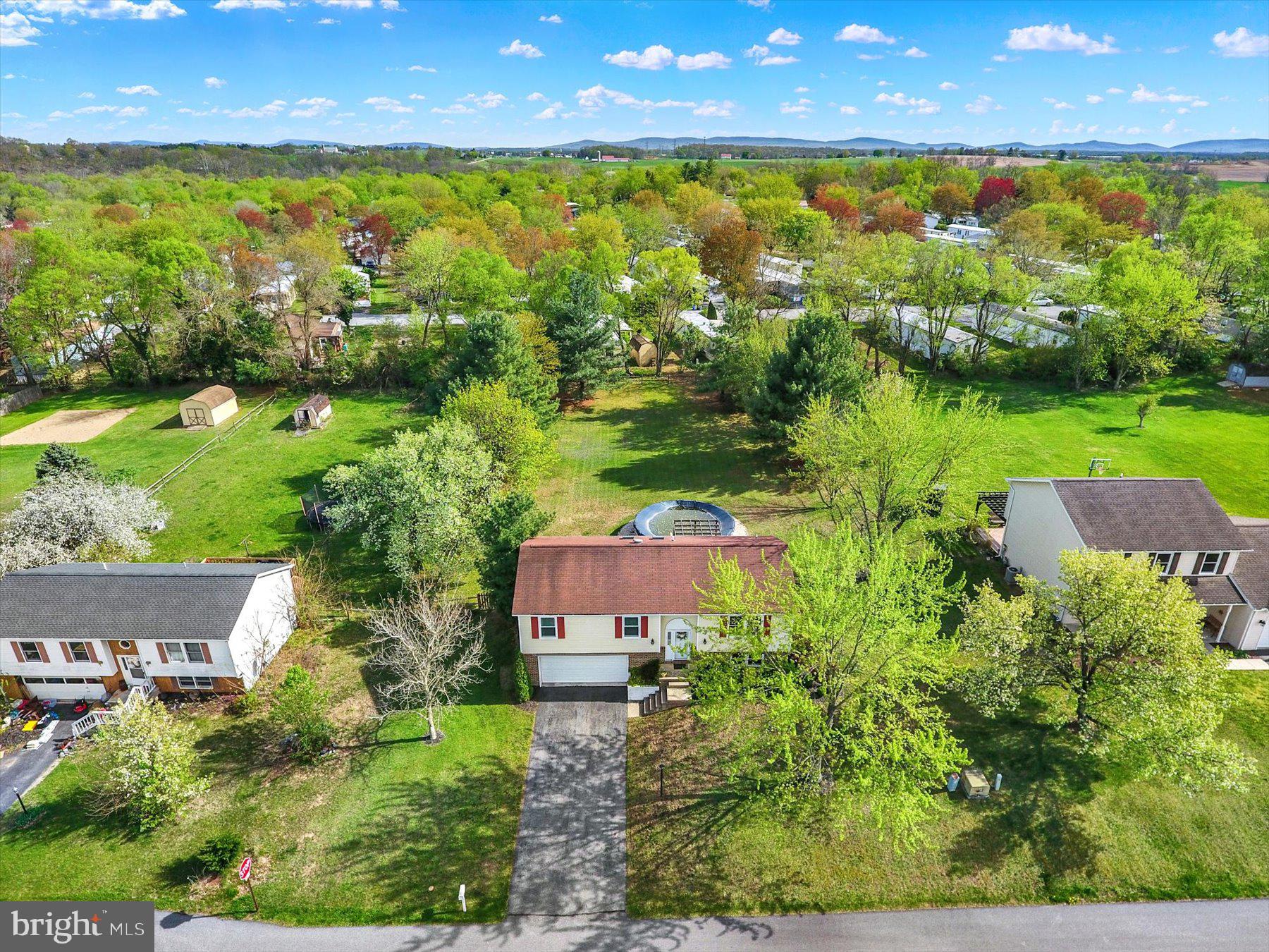 THE MEADOWS - Residential