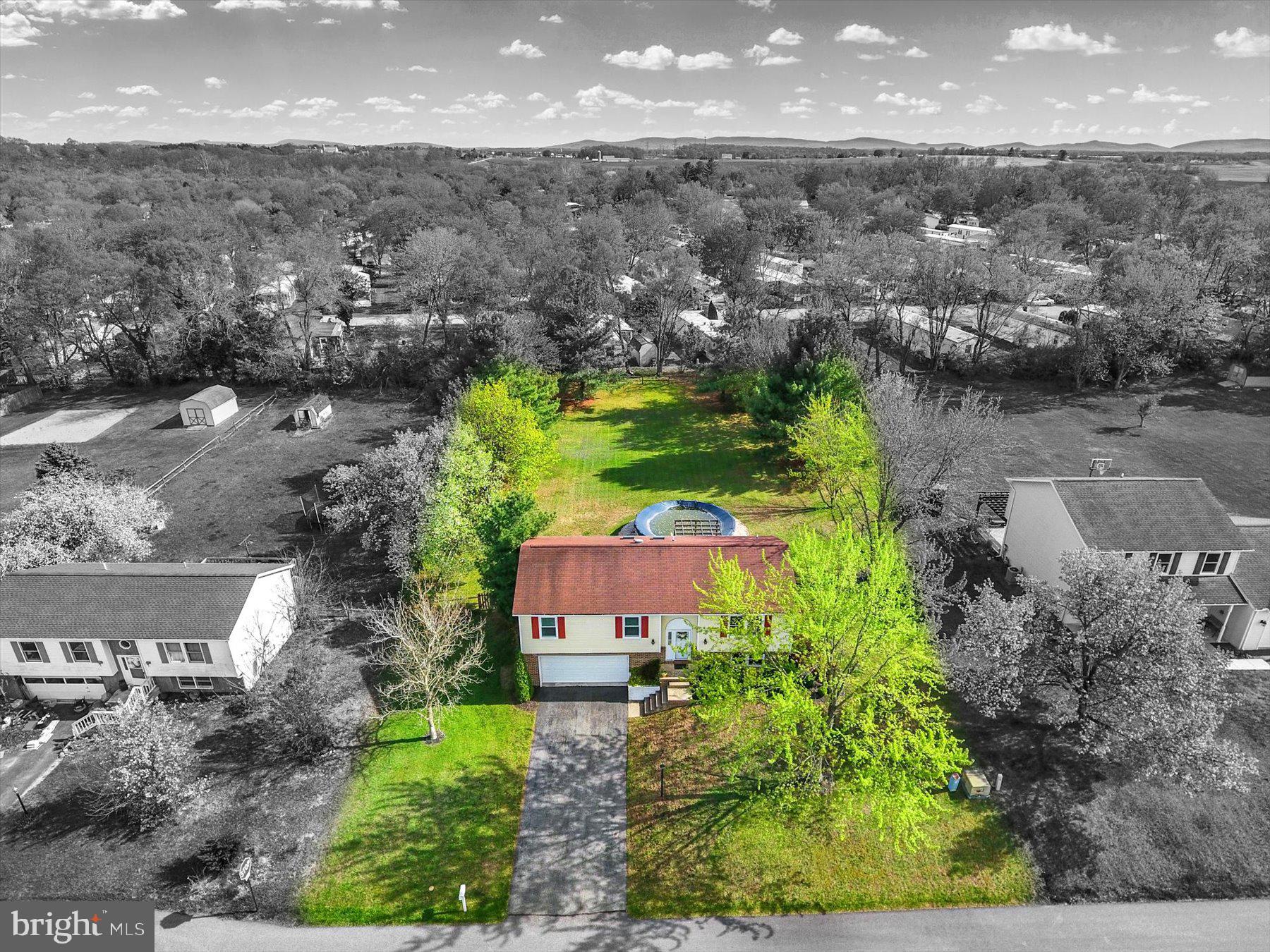 THE MEADOWS - Residential