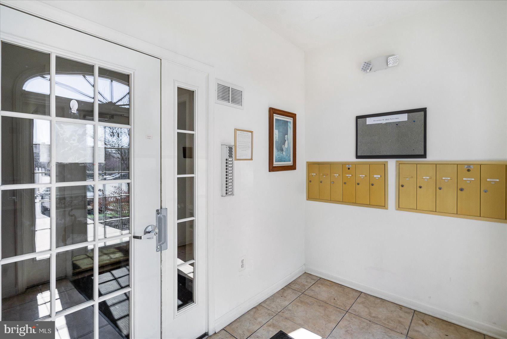 DEVONSHIRE - Residential