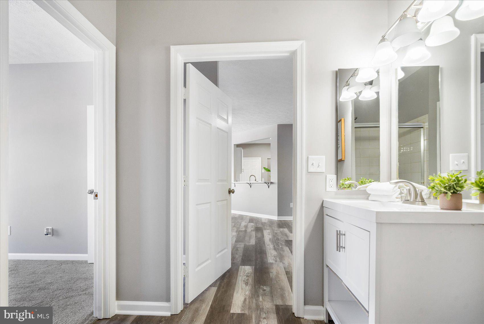 DEVONSHIRE - Residential