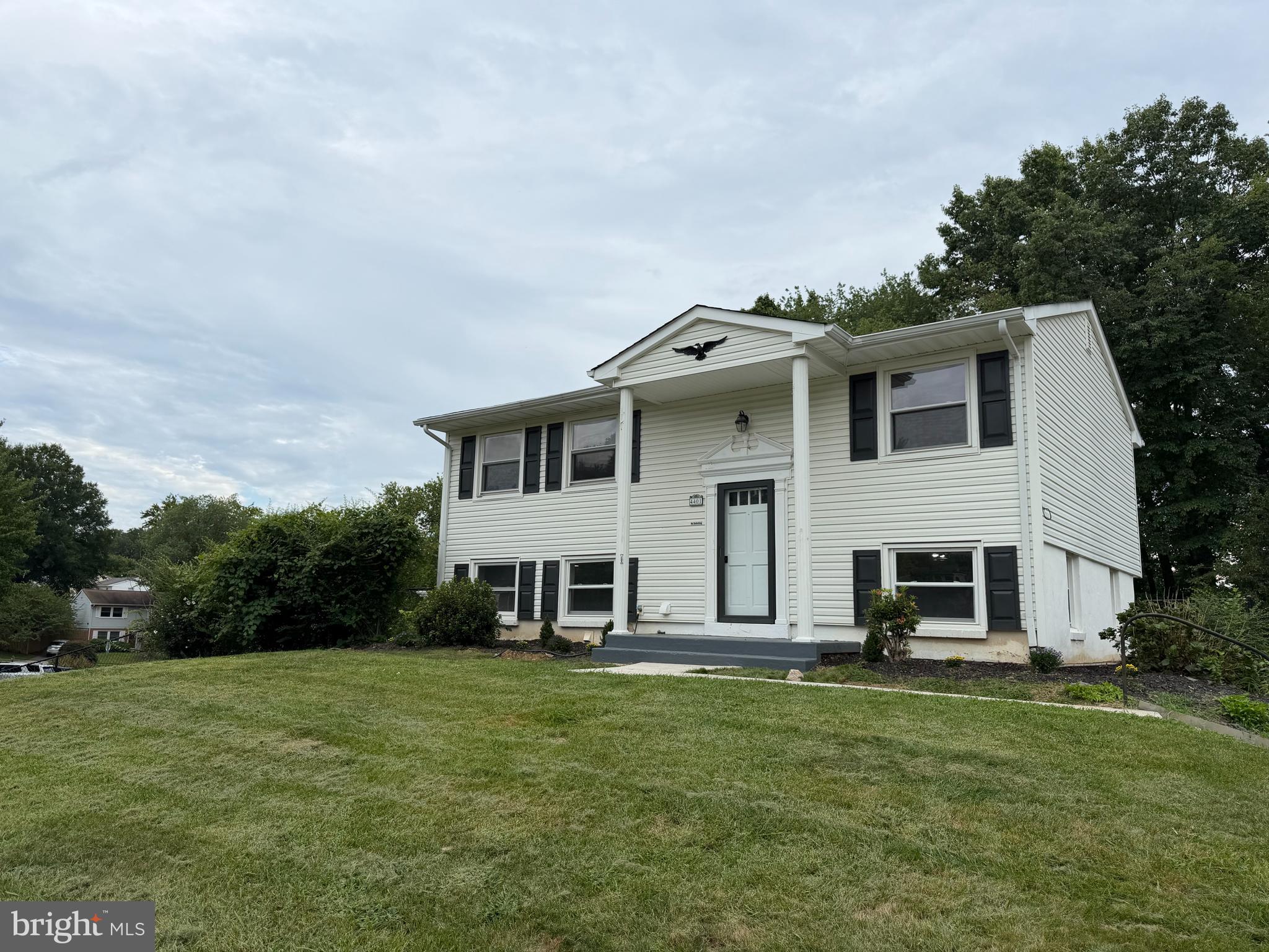 4401 KENTMORE DRIVE