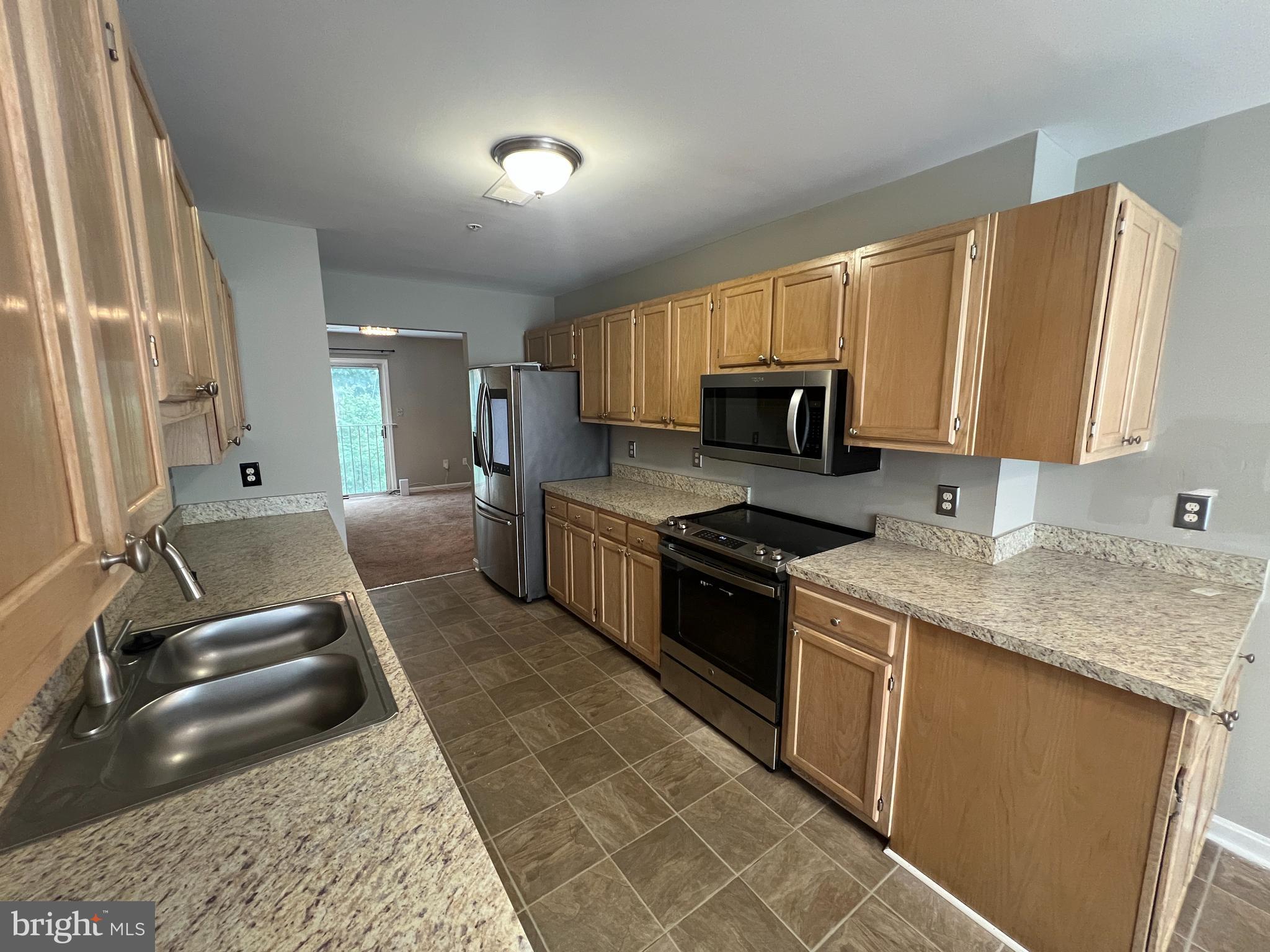 11226 HANNAH WAY 7