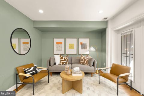 Photo of 2432 Ontario Road NW #1, WASHINGTON, DC 20009 (MLS # DCDC2245930)