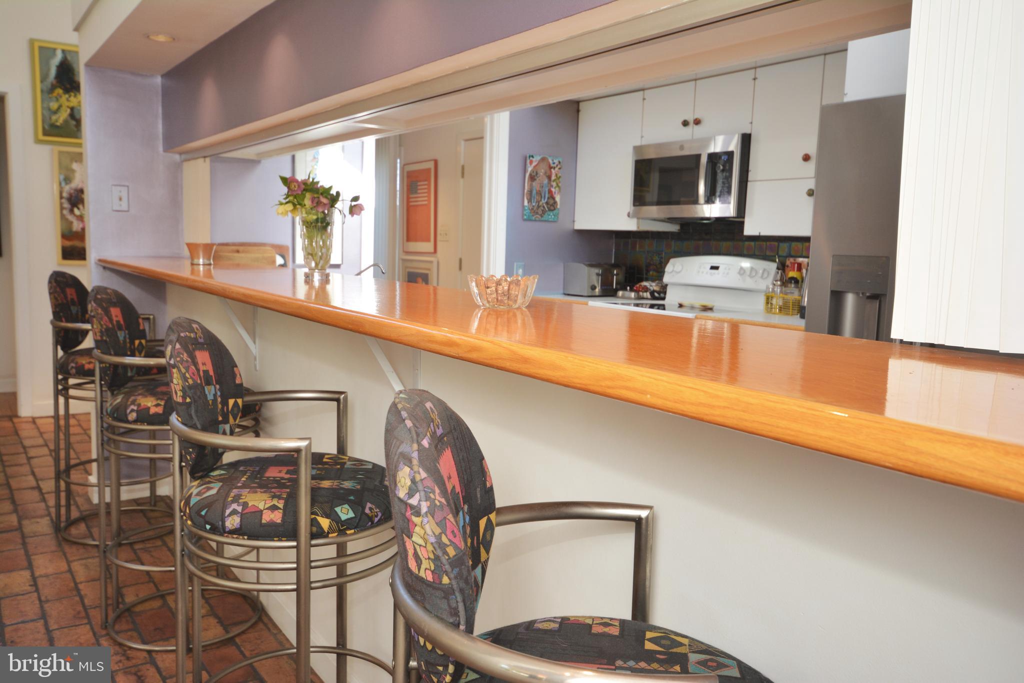 PARKSIDE COURTS - Residential