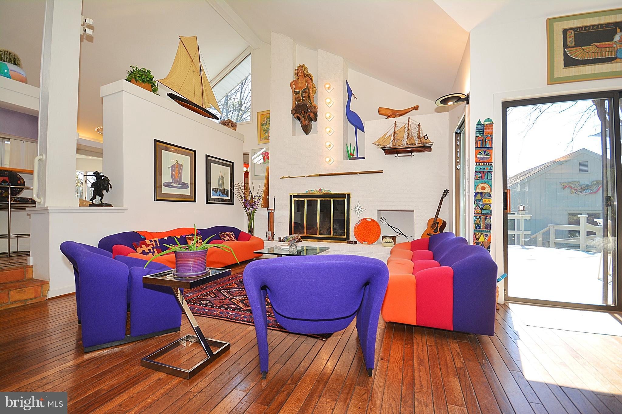 PARKSIDE COURTS - Residential