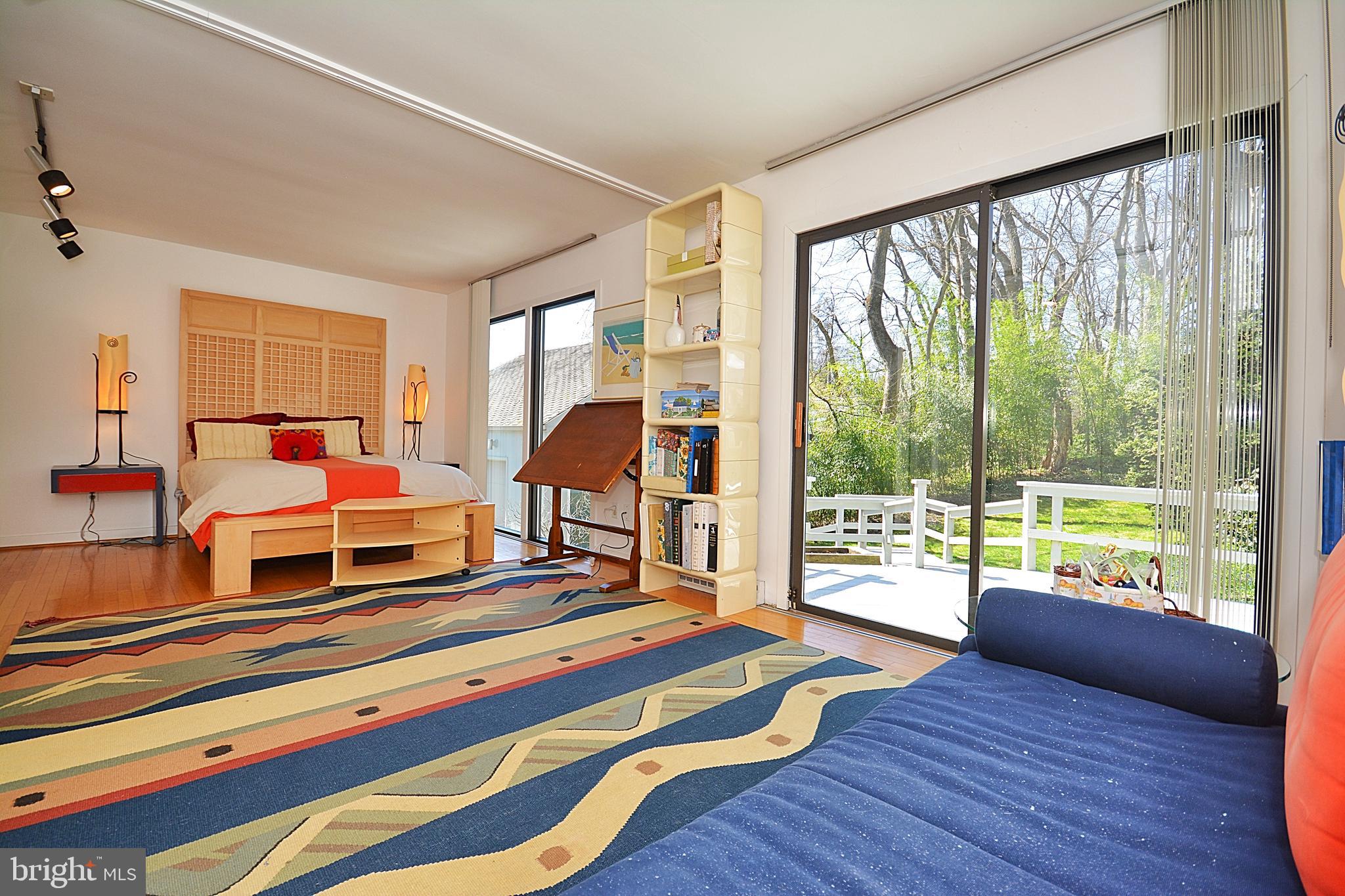 PARKSIDE COURTS - Residential