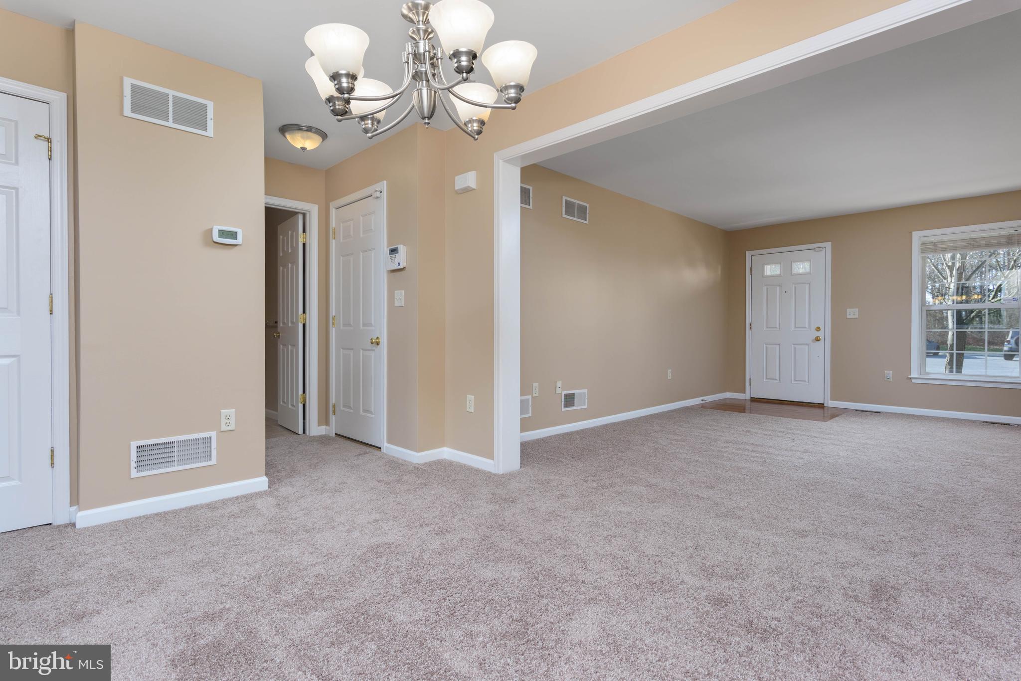 PINE VIEW - Residential
