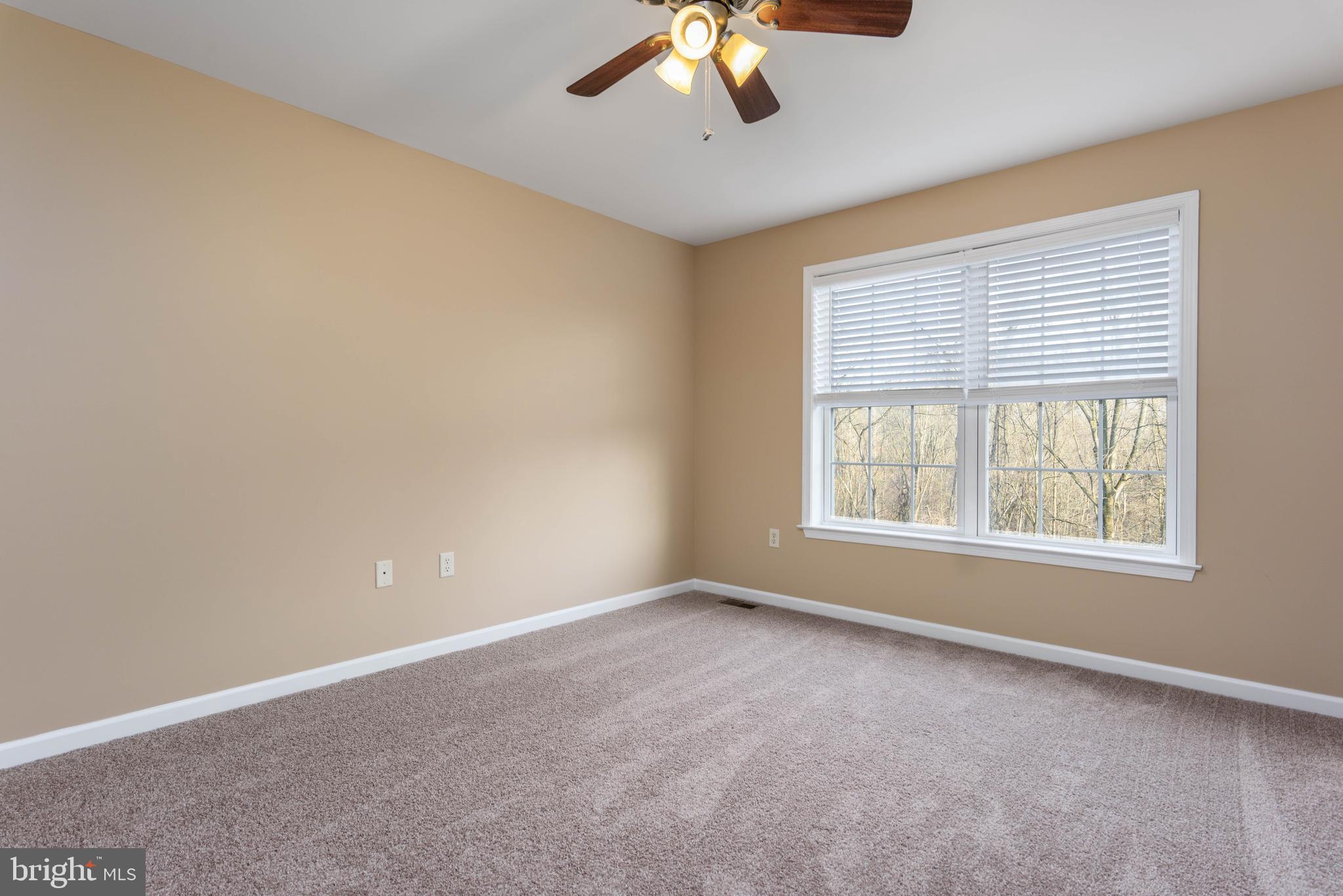 PINE VIEW - Residential