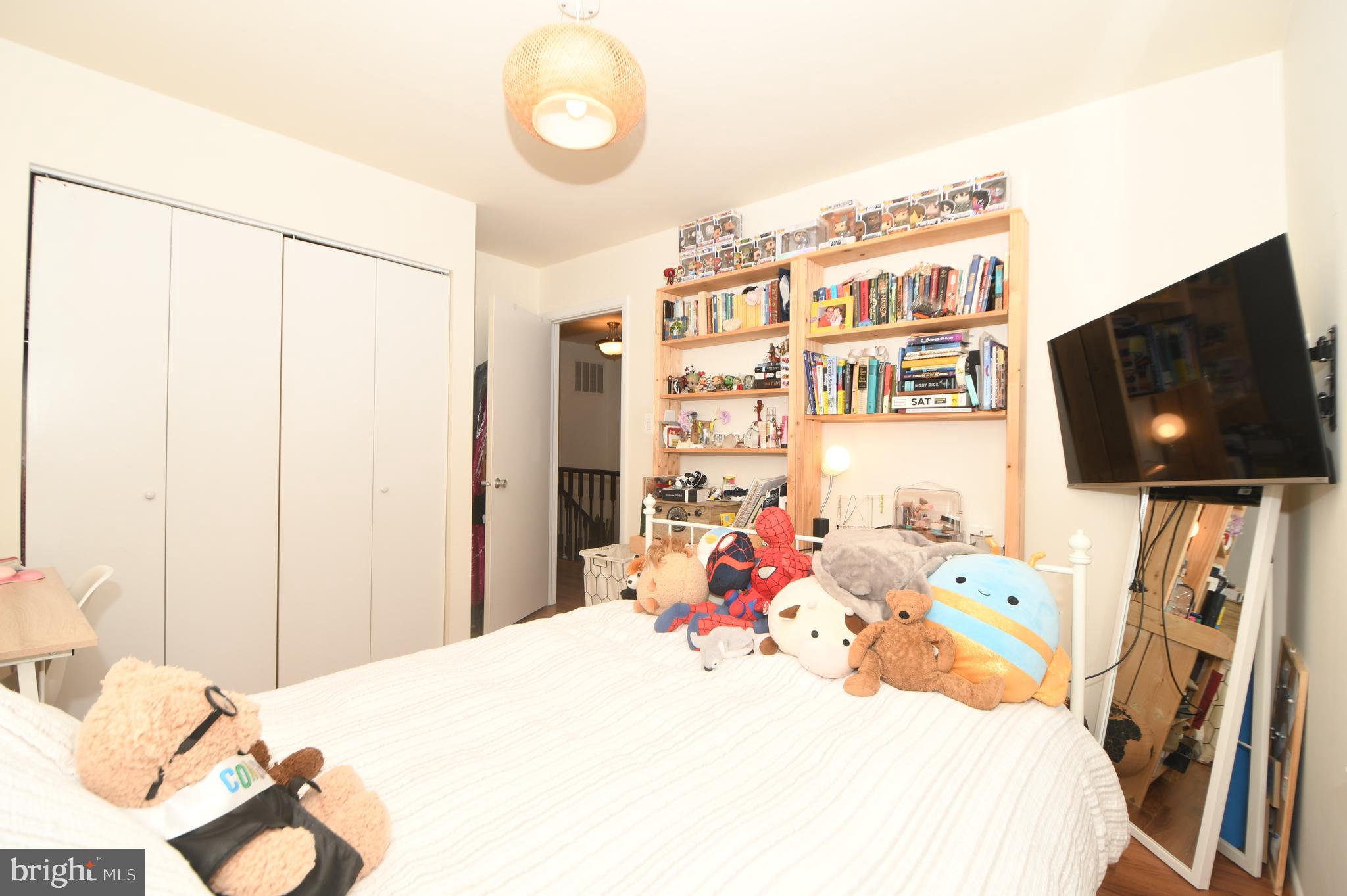 REDLAND STATION TH - Residential Lease