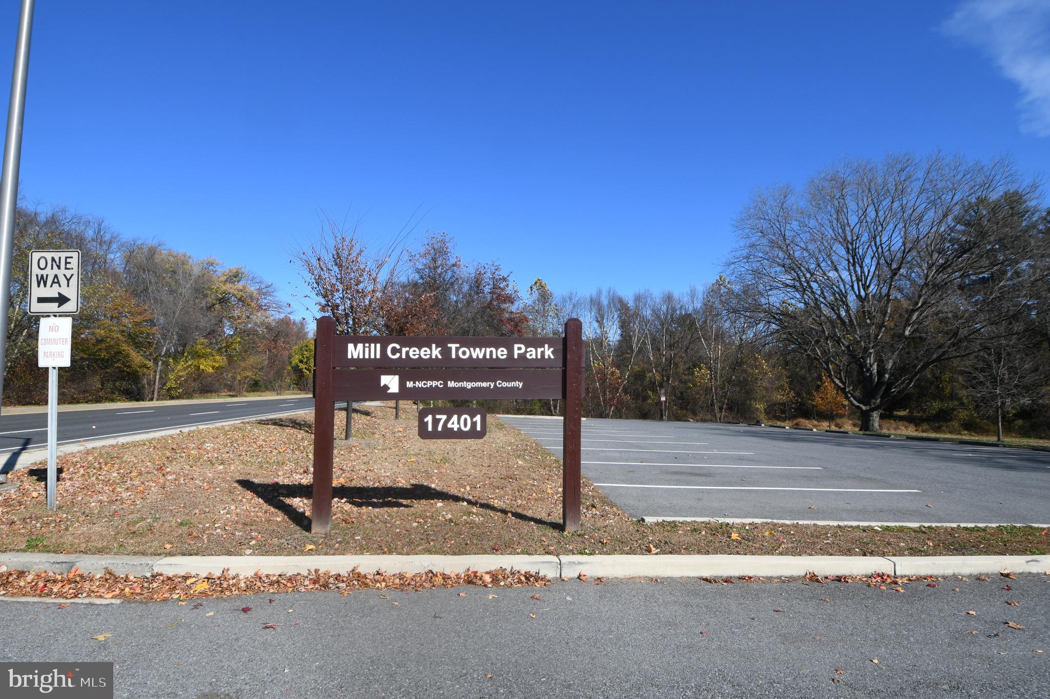 REDLAND STATION TH - Residential Lease