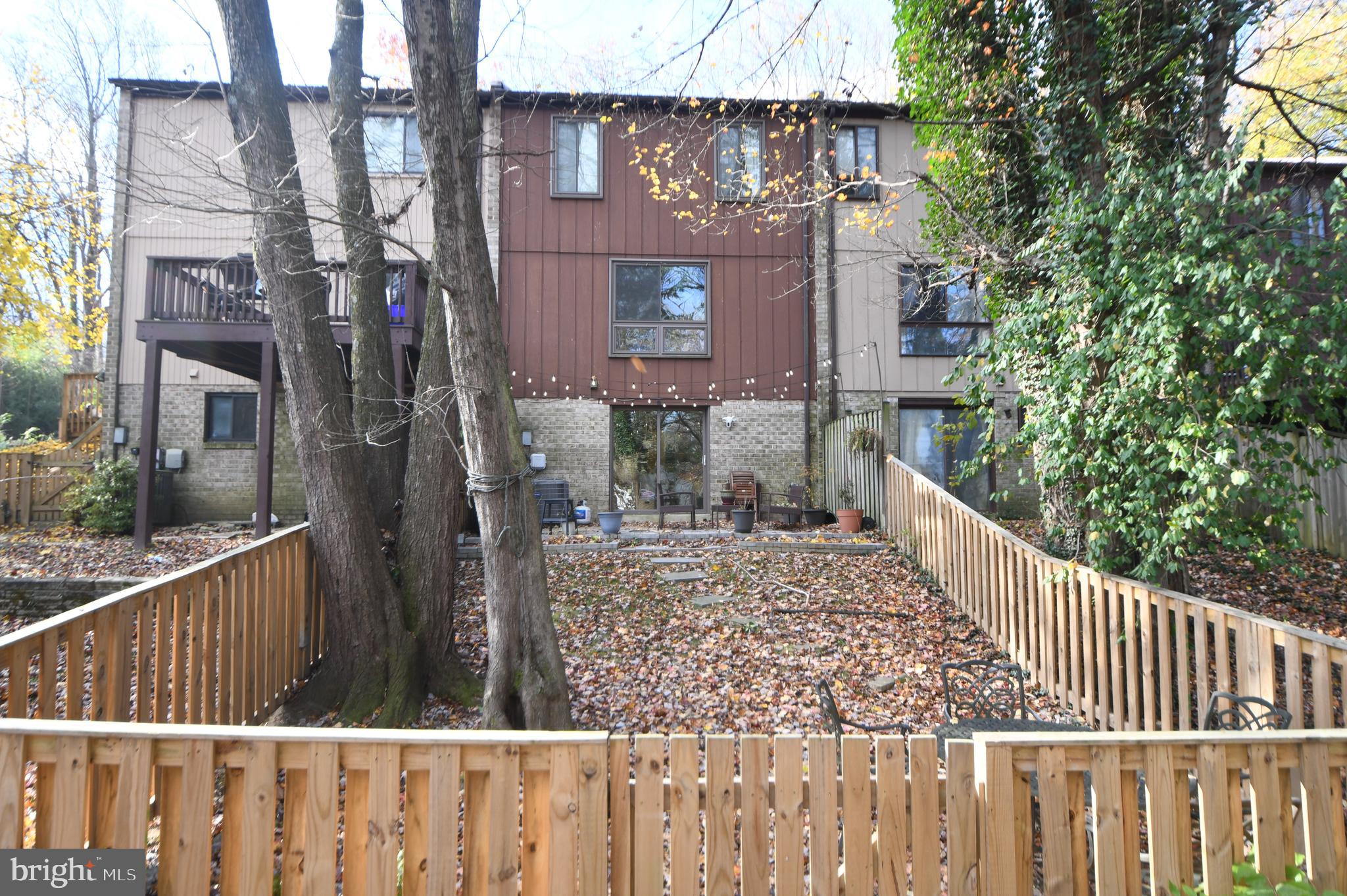 REDLAND STATION TH - Residential Lease