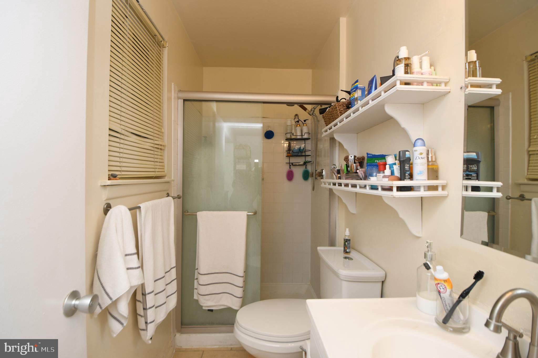 REDLAND STATION TH - Residential Lease