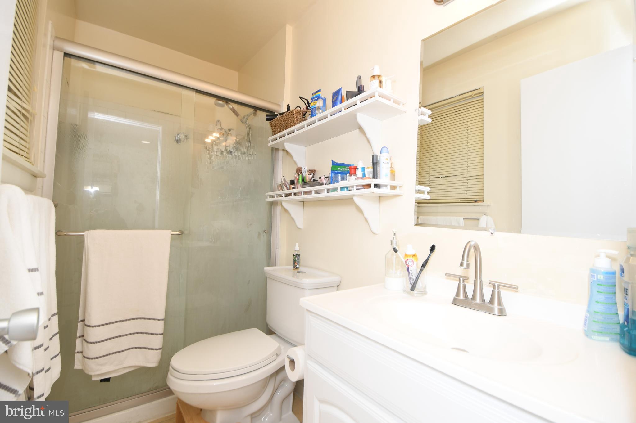 REDLAND STATION TH - Residential Lease