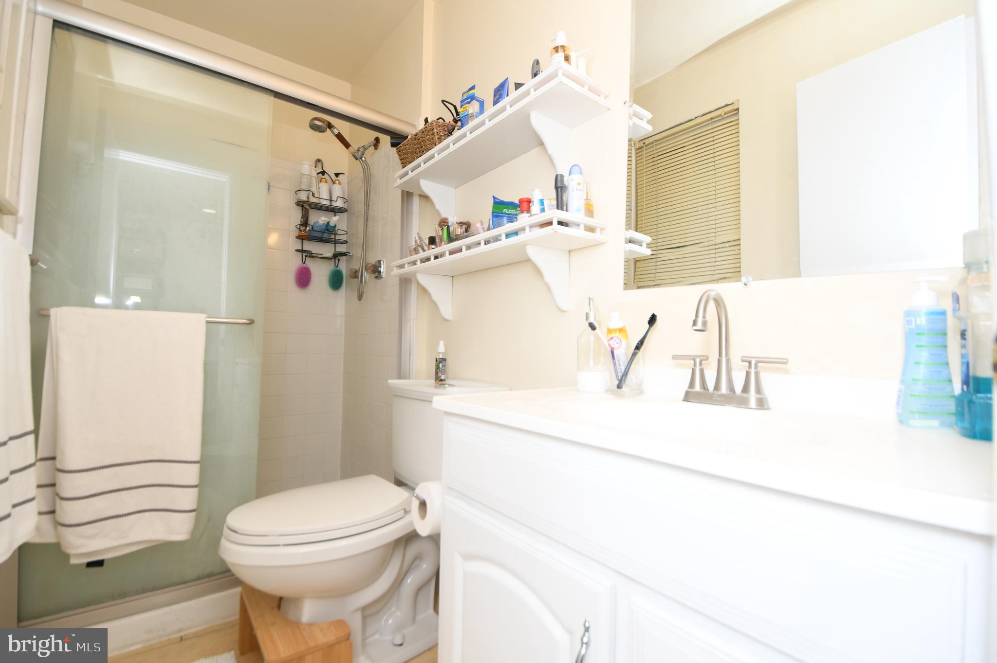 REDLAND STATION TH - Residential Lease