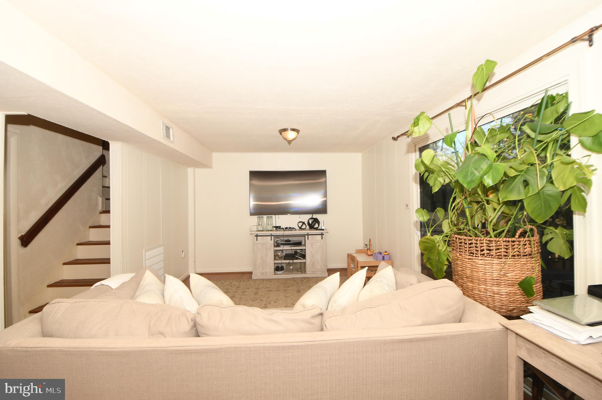 REDLAND STATION TH - Residential Lease