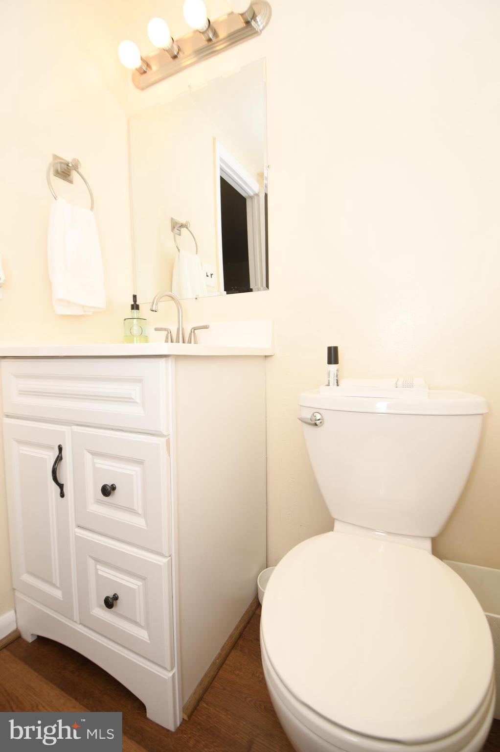 REDLAND STATION TH - Residential Lease