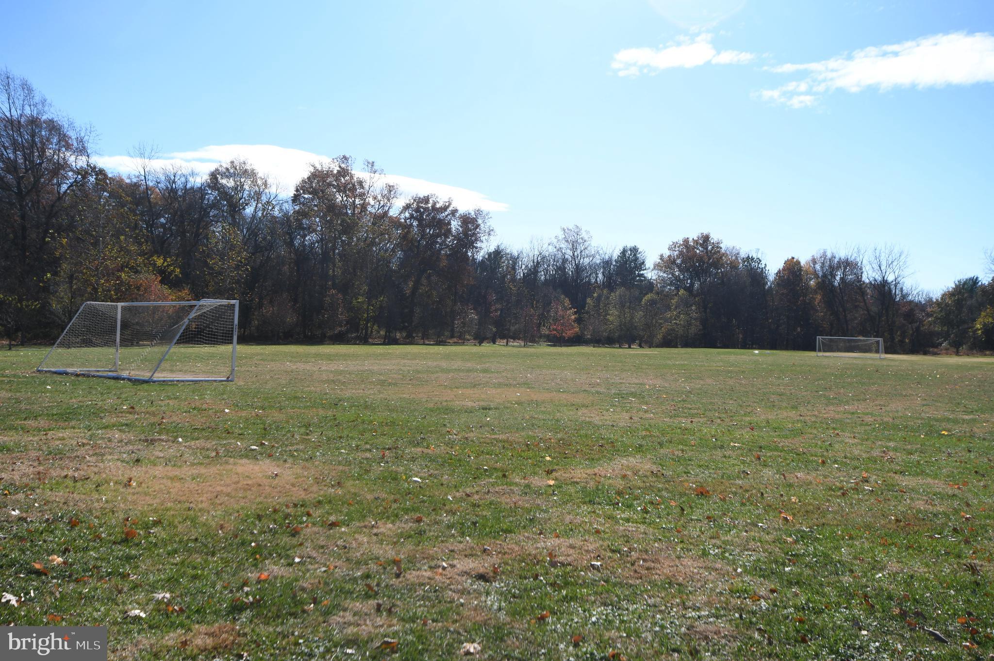 REDLAND STATION TH - Residential Lease